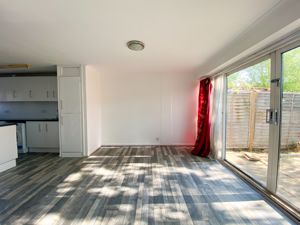 Photo 14- click for photo gallery